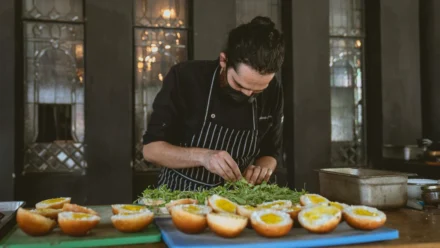 Šavarma – tradicionalni recept, povijest i savjeti za pripremu kod kuće