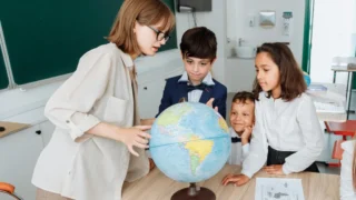 Piše li se bijelančevine ili bjelančevine? Pravilno pisanje i značenje