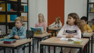 Dospijeće ili dospjeće: Pravilno pisanje i značenje riječi
