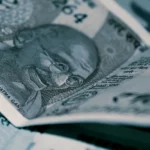 Kako prepoznati i prevladati sindrom uljeza na radnom mjestu