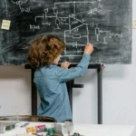 Obavijestiti ili obavjestiti: Pravilno pisanje i pravila o ijekavici