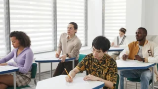Šećer ili šečer: koji je oblik pravilan u hrvatskom jeziku?