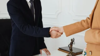 Boksač ili boksać: Pravilno pisanje i razlika između glasova č i ć