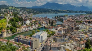 Pametni gadgeti za ljeto: Kako tehnologija može poboljšati vašu svakodnevicu i zdravlje
