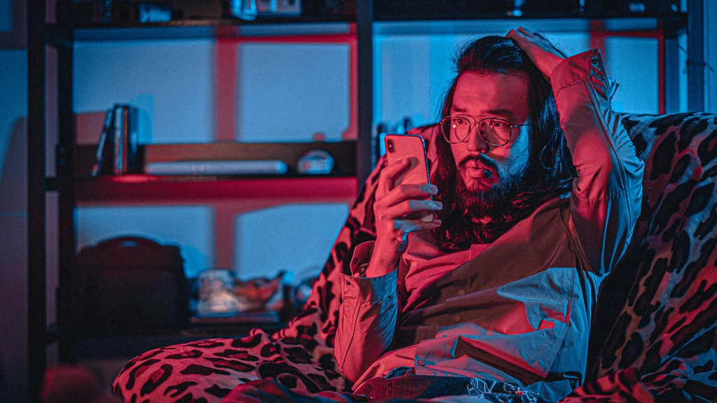 Nalet ptice na automobil: Tko snosi odgovornost i kako nadoknaditi štetu?